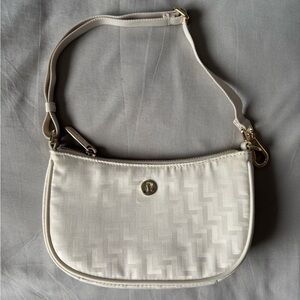 Lululemon shoulder bag